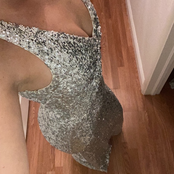 Badgley Mischka Silver Gown Size 4 - Picture 5 of 13